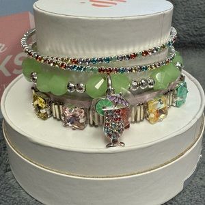 listing-status-banner